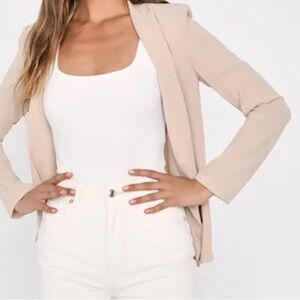 Lulu's Classic Beige Blazer